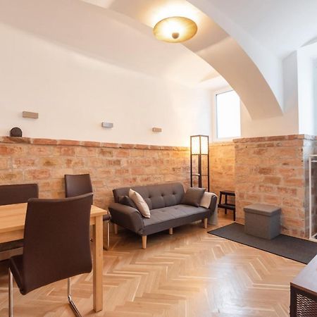 Appartement Der Fuchsbau - Neu, Kuschelig Und Zentral Im Gruenen à Vienne Extérieur photo